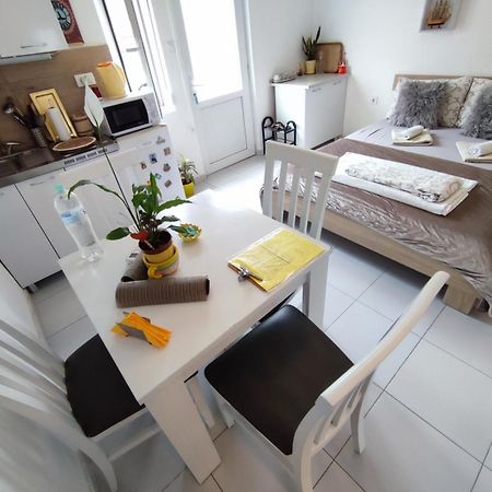 Apartments Zeljka-Dobrota Котор Екстериор снимка