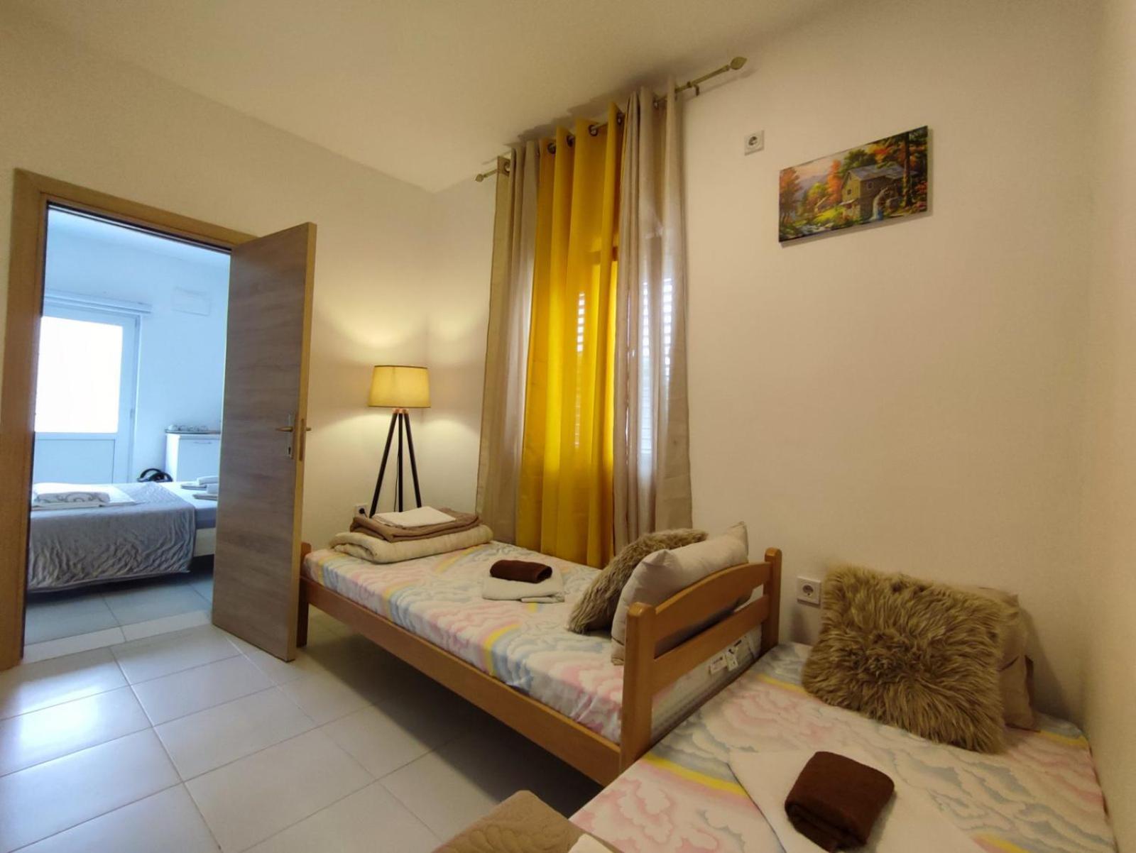 Apartments Zeljka-Dobrota Котор Екстериор снимка