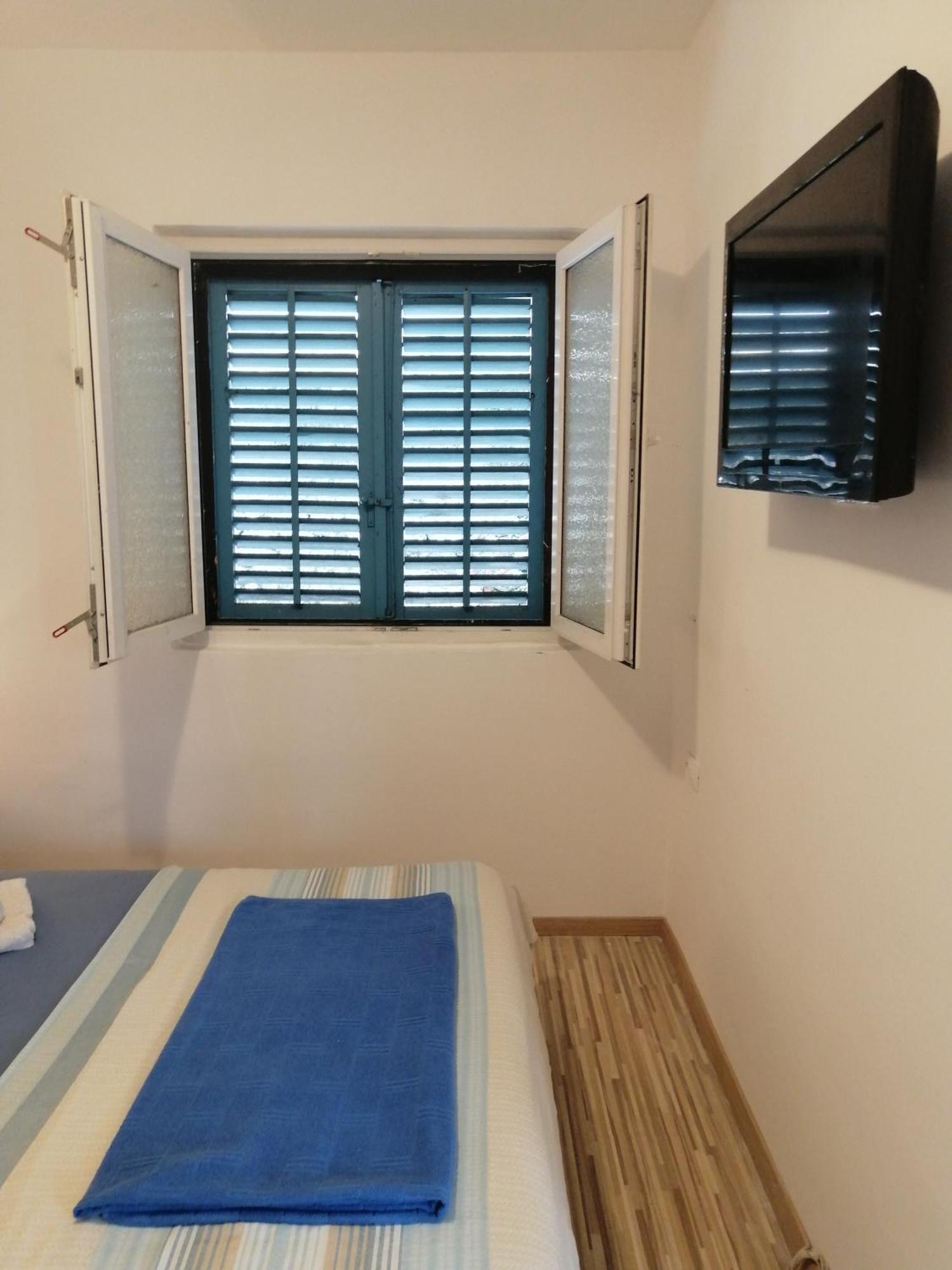 Apartments Zeljka-Dobrota Котор Екстериор снимка